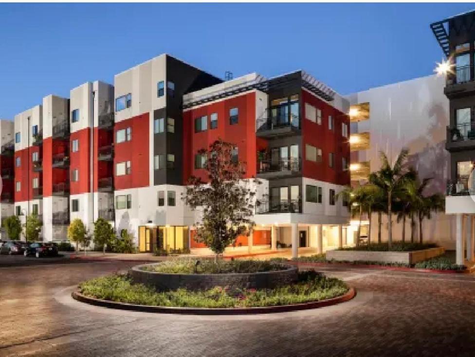 Apartment A-class Luxury 2 Bedrooms Apt In Woodland Hills Ca Los Angeles